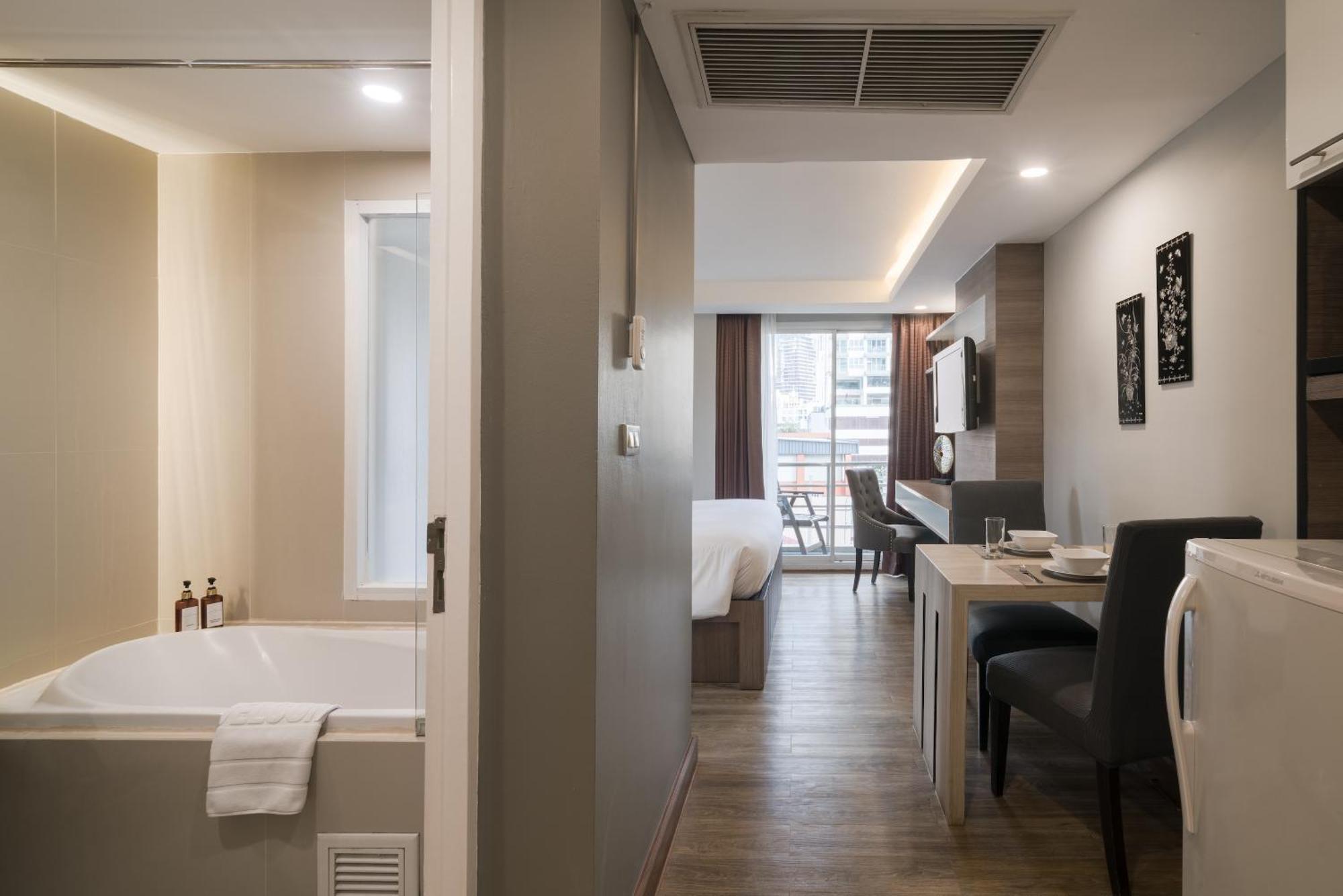 בנגקוק Aspira Suites Sukhumvit 20 מראה חיצוני תמונה