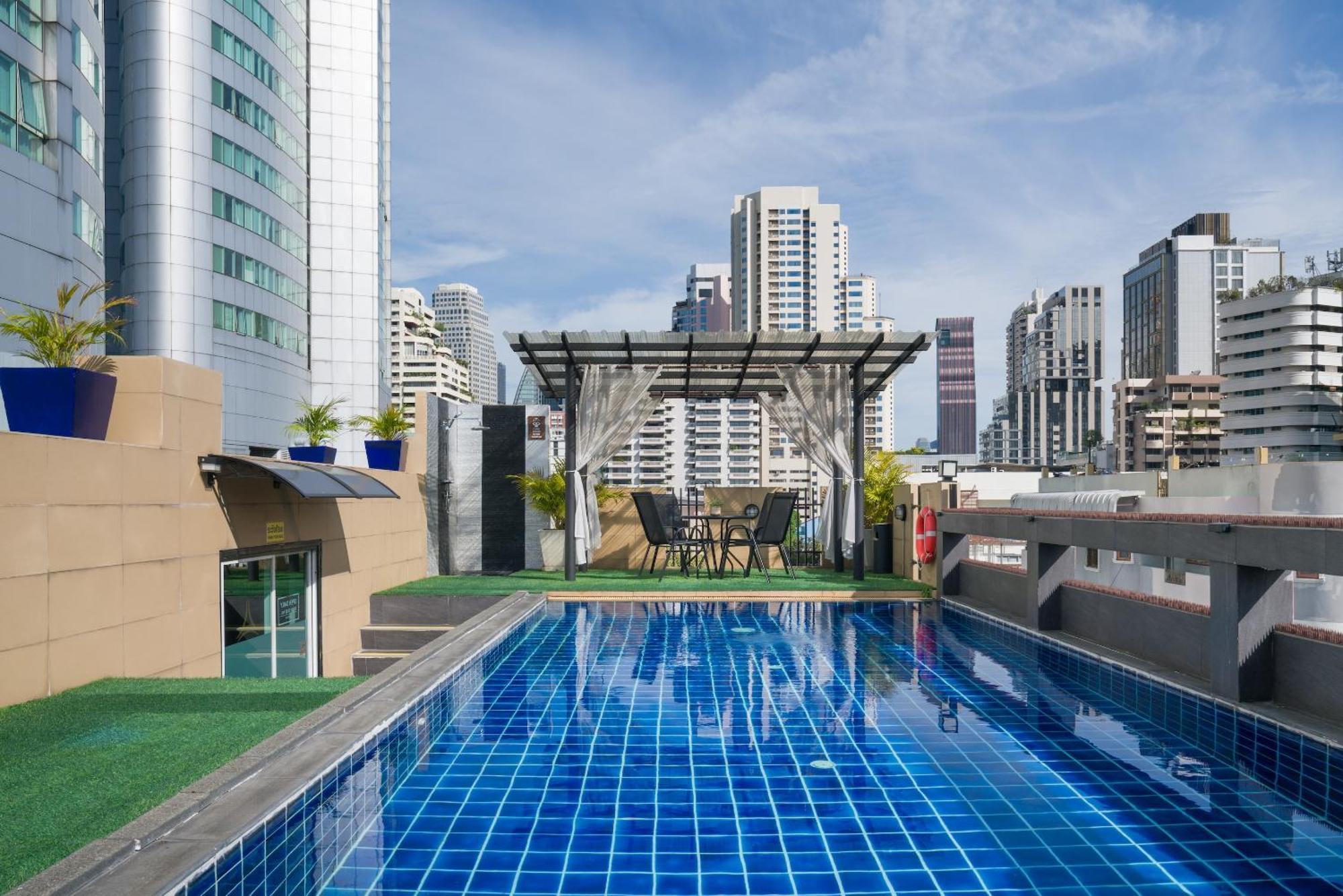 בנגקוק Aspira Suites Sukhumvit 20 מראה חיצוני תמונה
