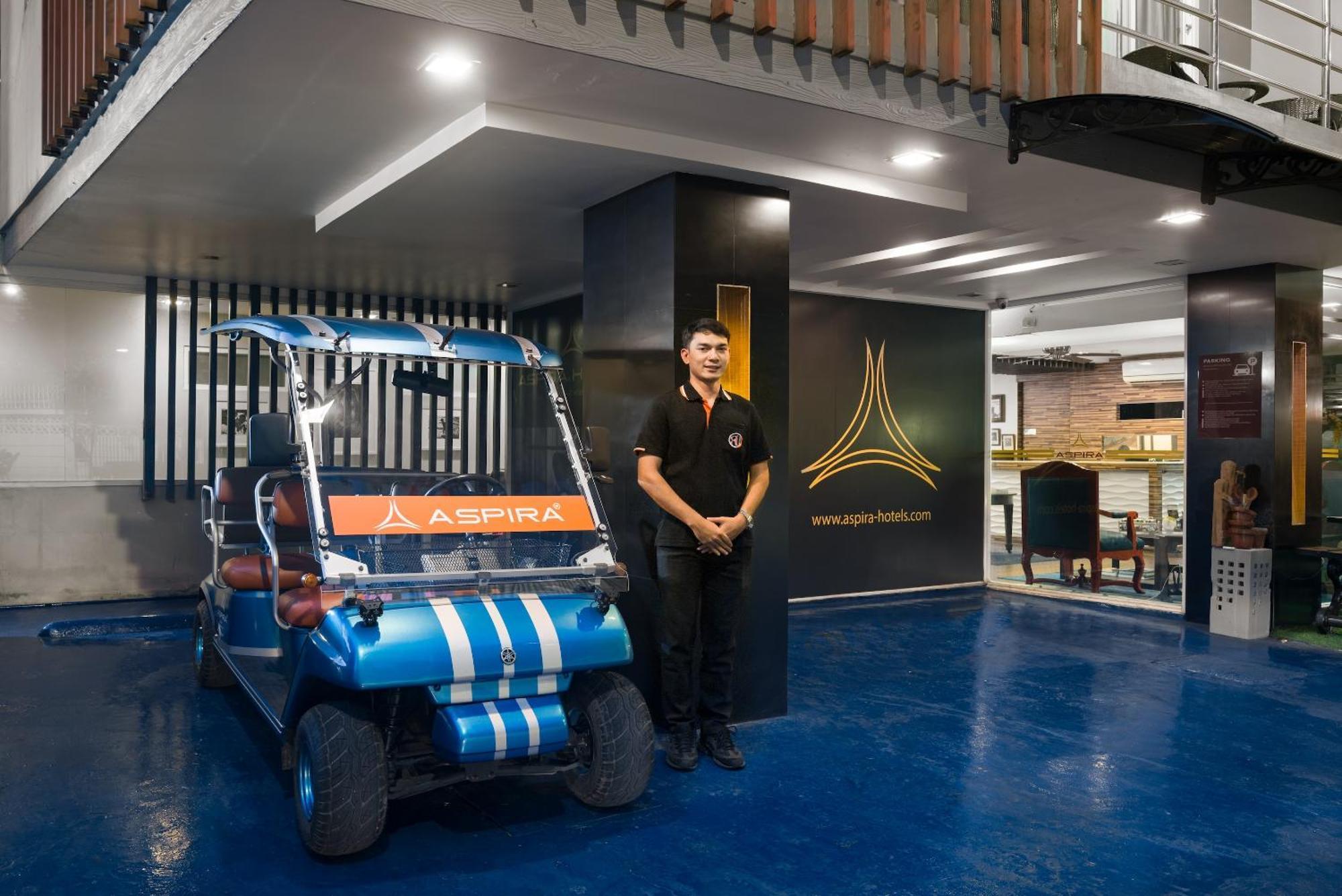 בנגקוק Aspira Suites Sukhumvit 20 מראה חיצוני תמונה