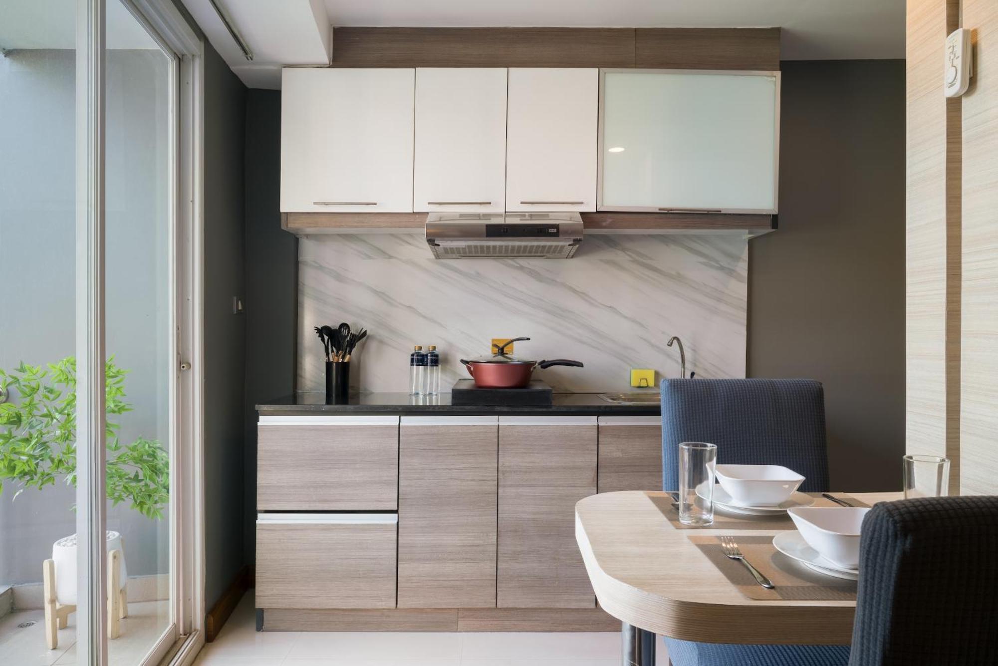 בנגקוק Aspira Suites Sukhumvit 20 מראה חיצוני תמונה
