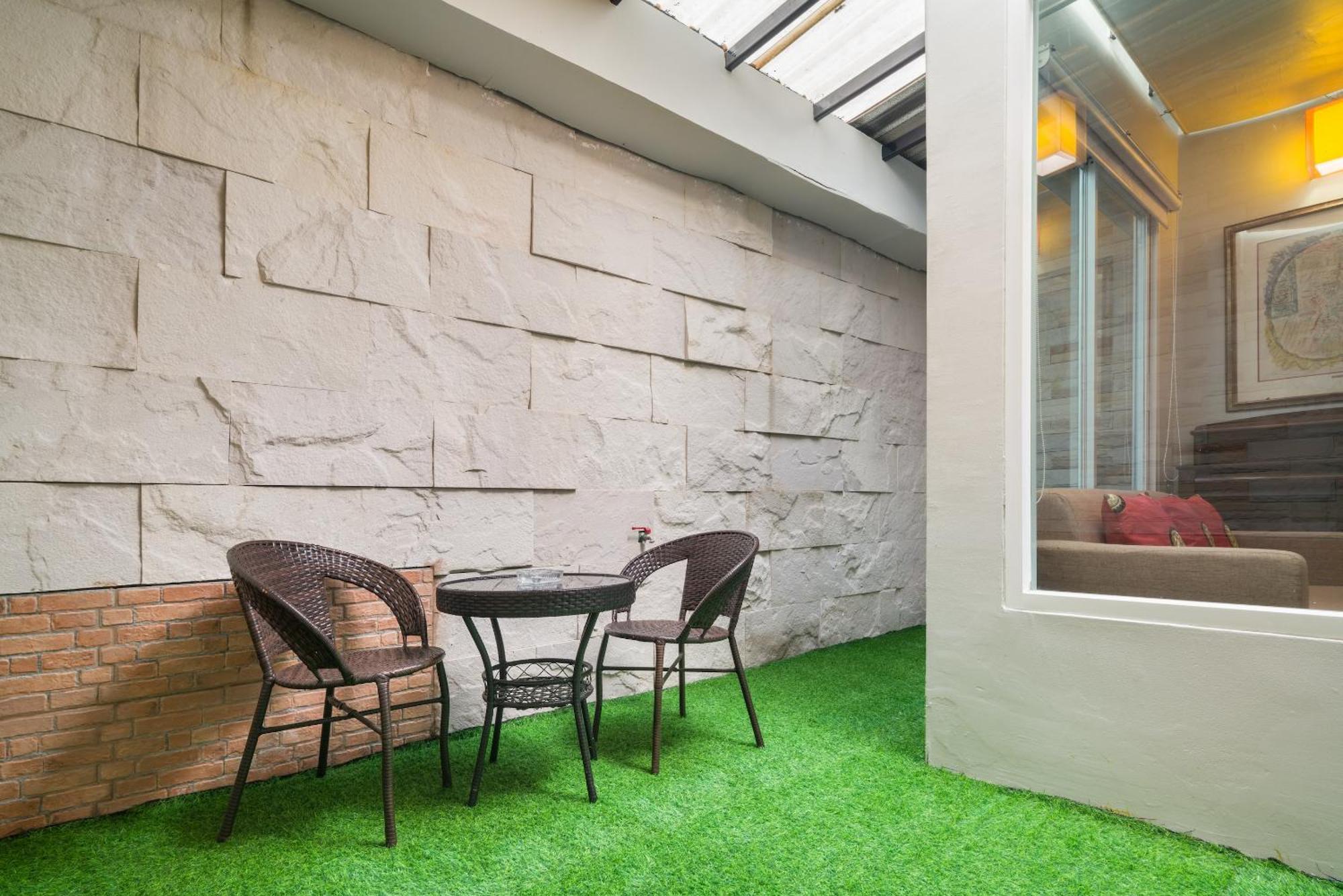 בנגקוק Aspira Suites Sukhumvit 20 מראה חיצוני תמונה